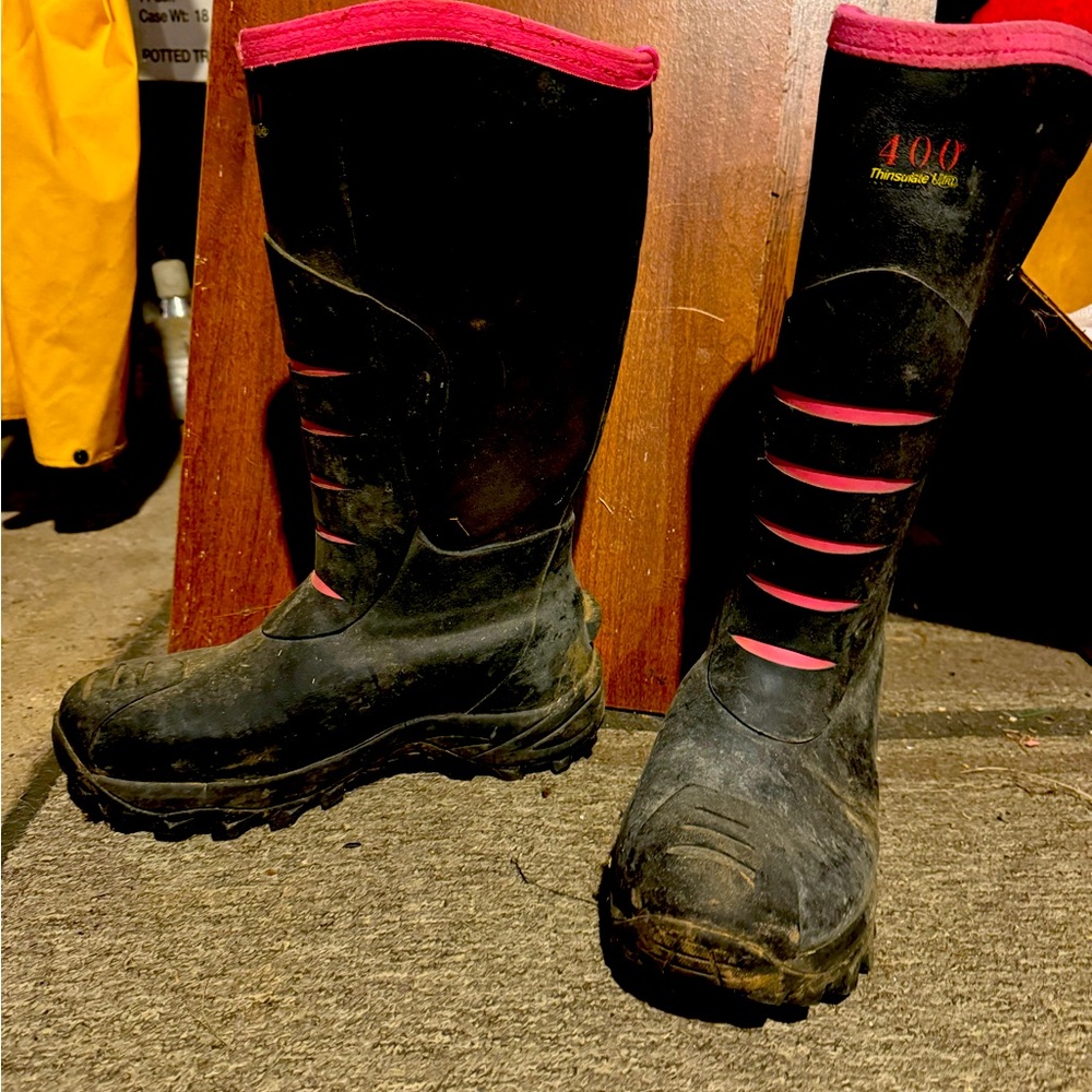 Tall winter boots